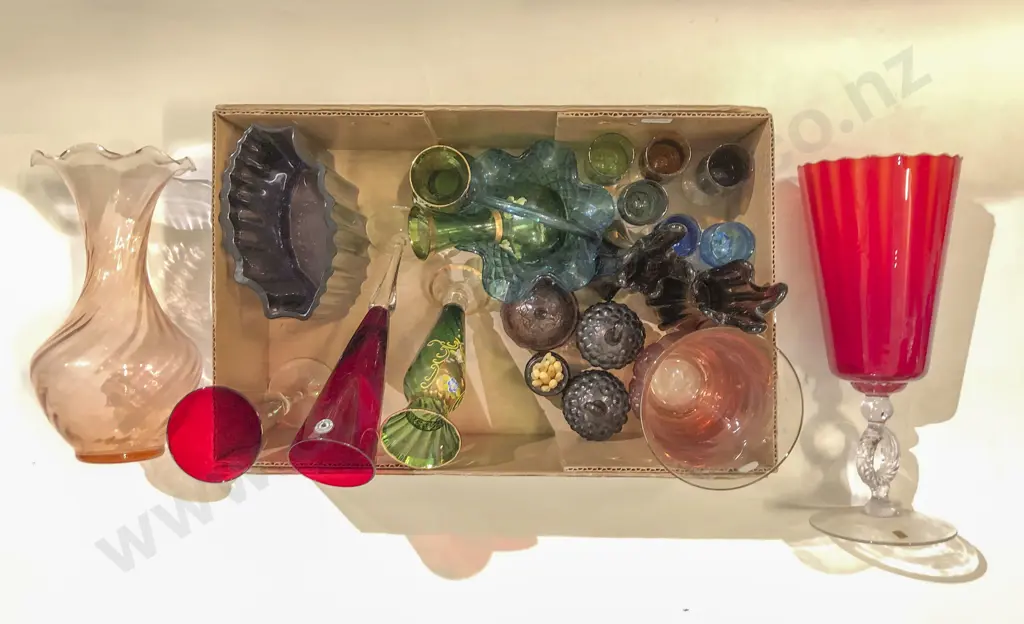 Box of Assorted Coloured Glassware etc Image 1++
