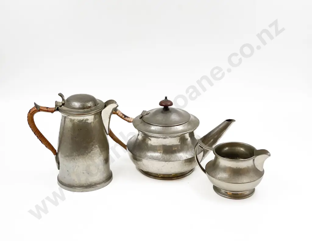 British Pewter Hot Water Jug, Teapot & Milk Jug Image 1++