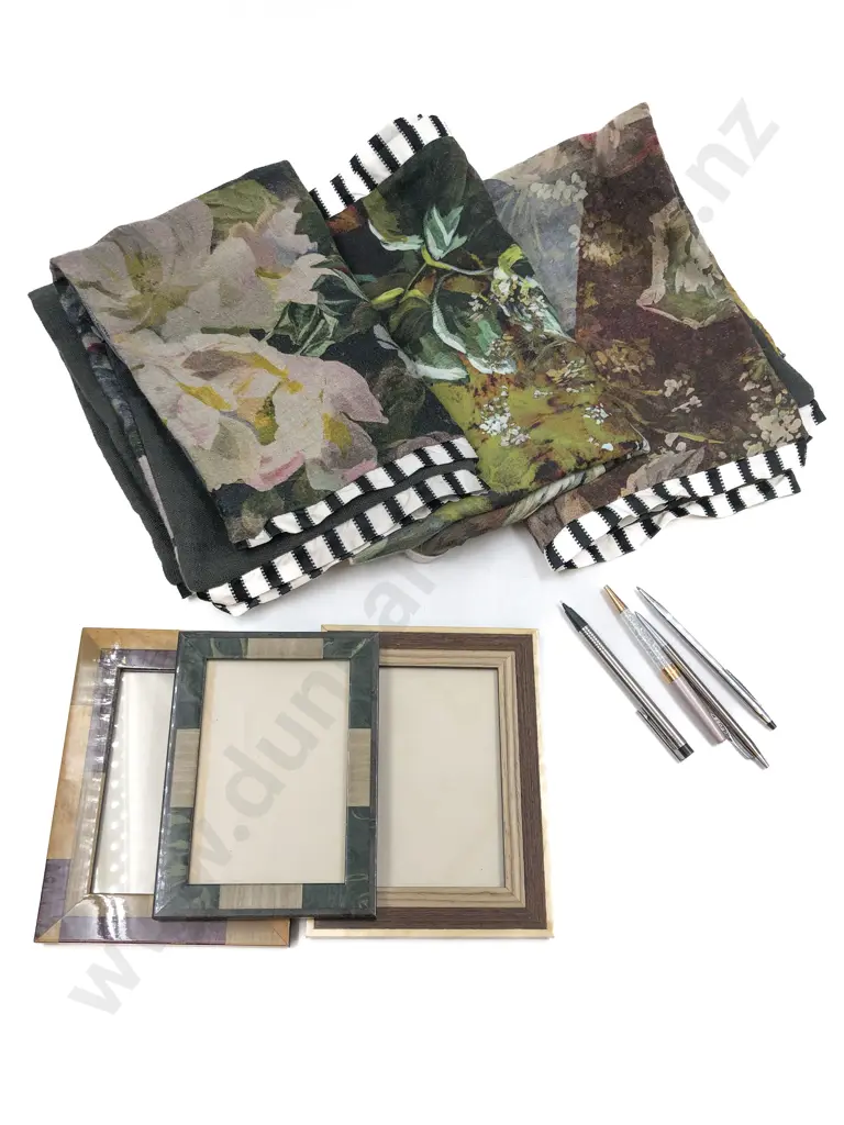 Four Designer Pillow Cases together with Cross Pens & Swarovski Pen etc Image 1++