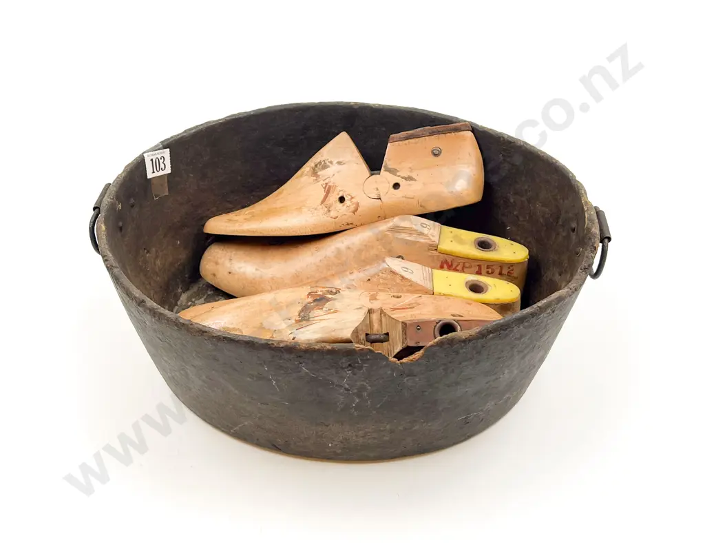 Two Pairs of Vintage Wooden Shoe Lasts & Other Image 1++