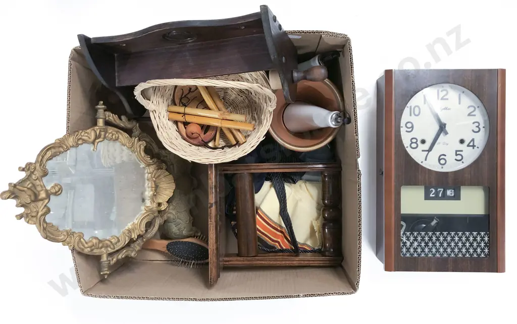 Quantity of Assorted Decorative Wares etc Image 1++