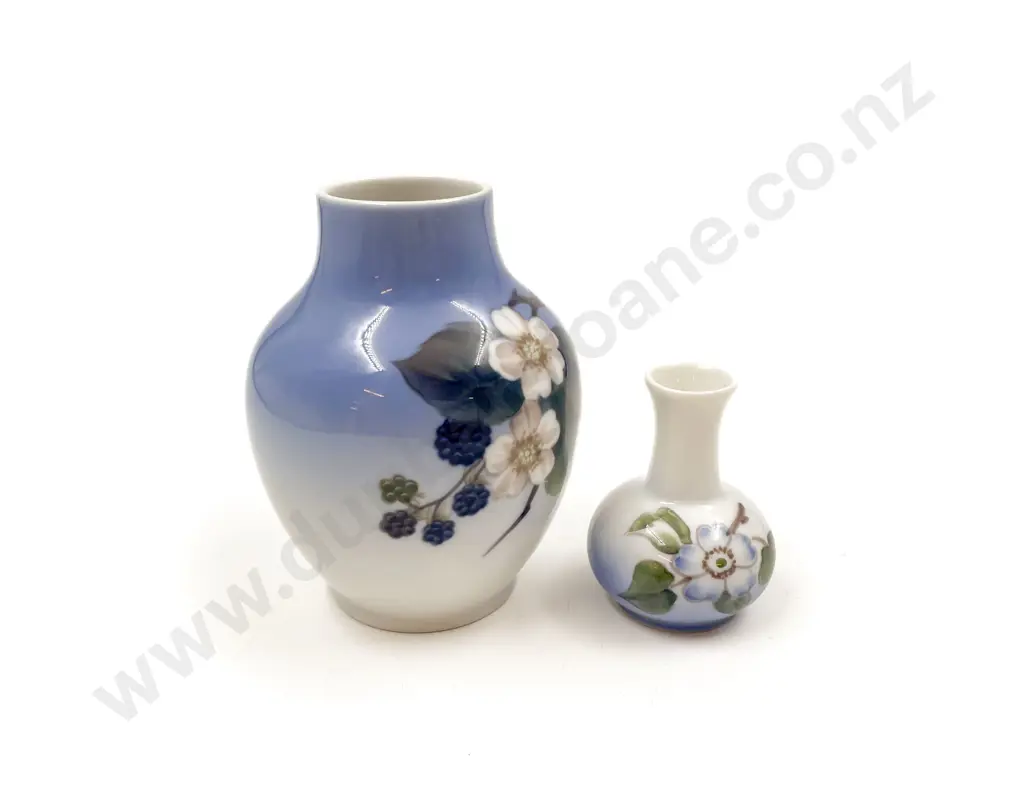Royal Copenhagen Vase with Miniature Royal Copenhagen Vase Image 1++