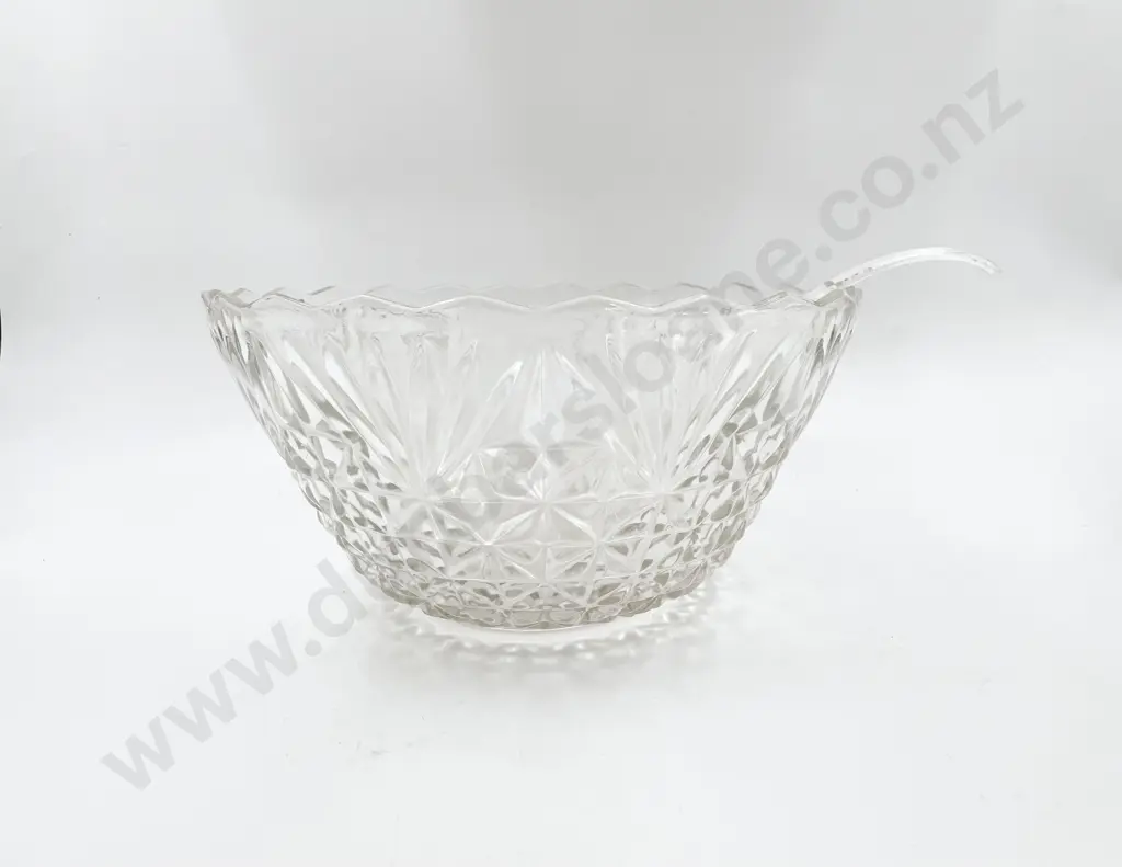 Boxed Glass Punch Bowl Set Image 1++