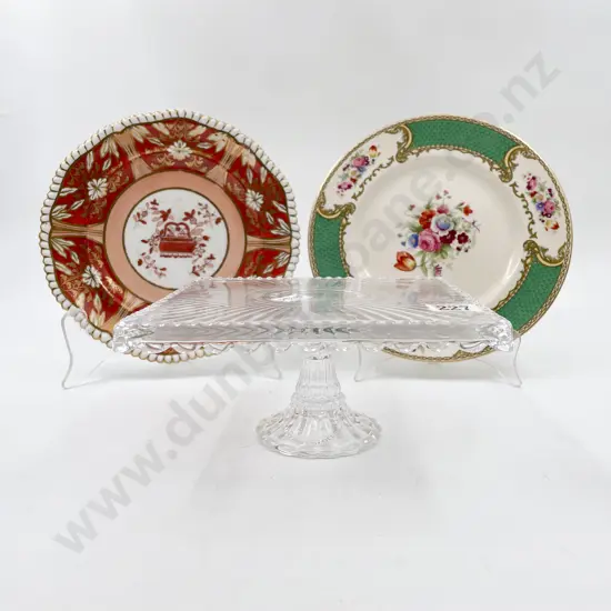 Quantity of Assorted Fancy China Plates & Cake Stand