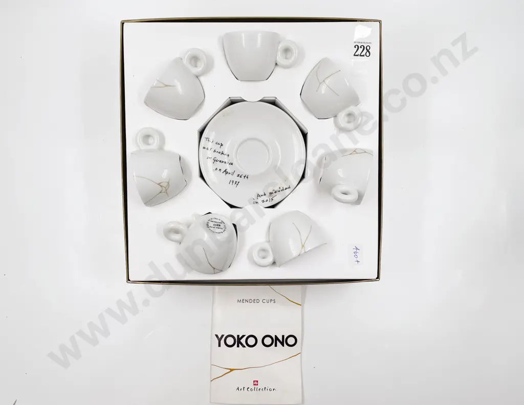 Boxed Illy Art Collection "Yoko Ono" Mended Cup Set Image 1++