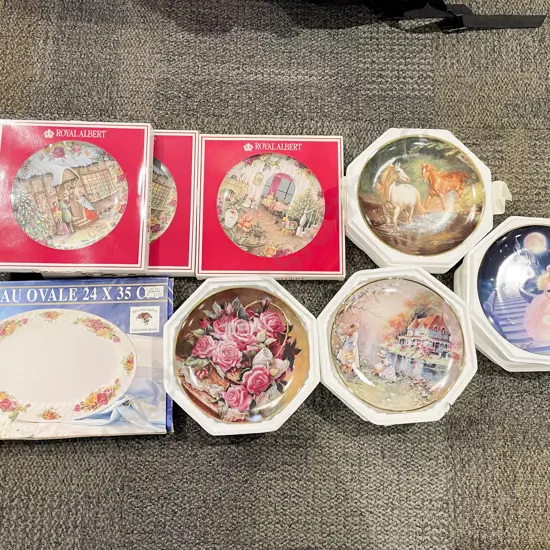 Quantity of Assorted Boxed Comm. Plates etc including Royal Albert