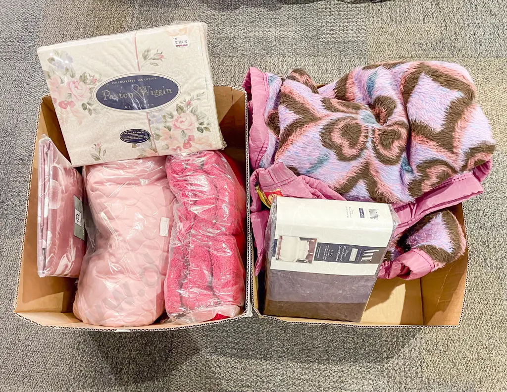 Two Boxes of Assorted Blankets & Linen Image 1++