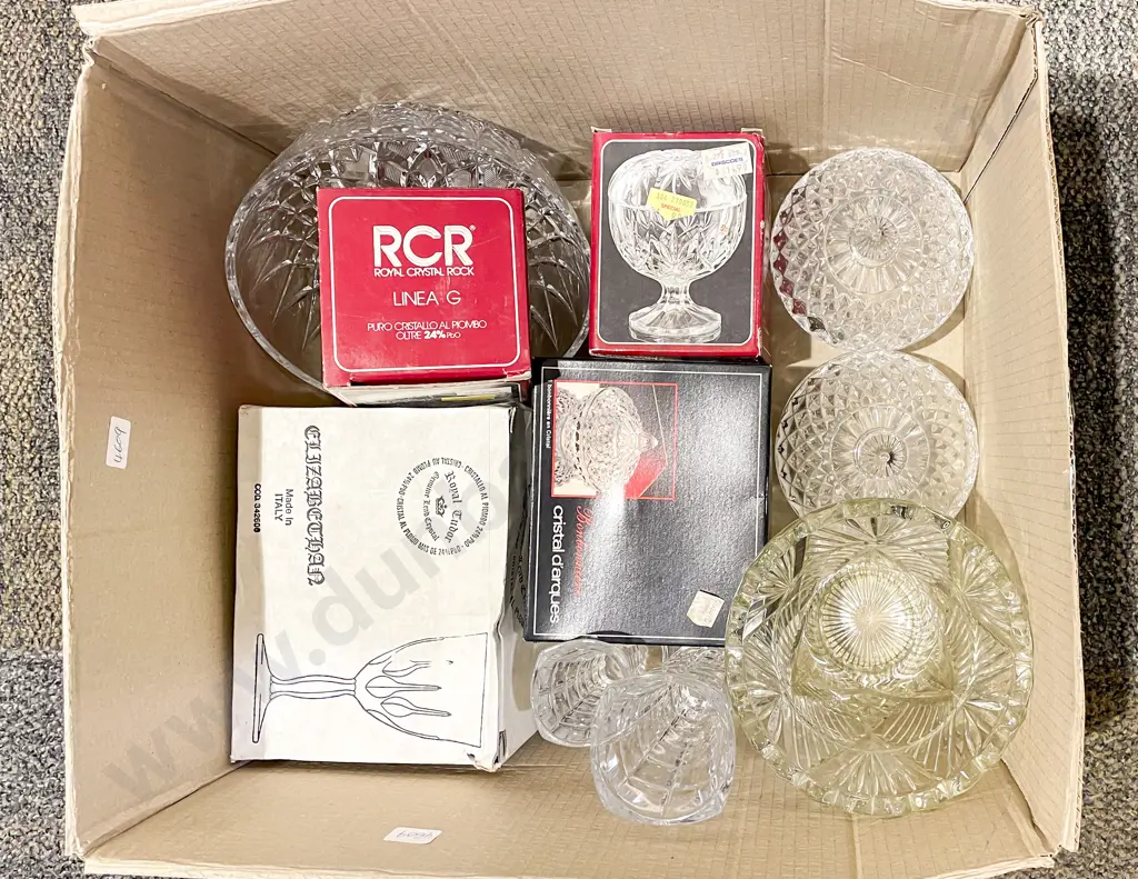 Box of Assorted Crystal & Glassware Image 1++