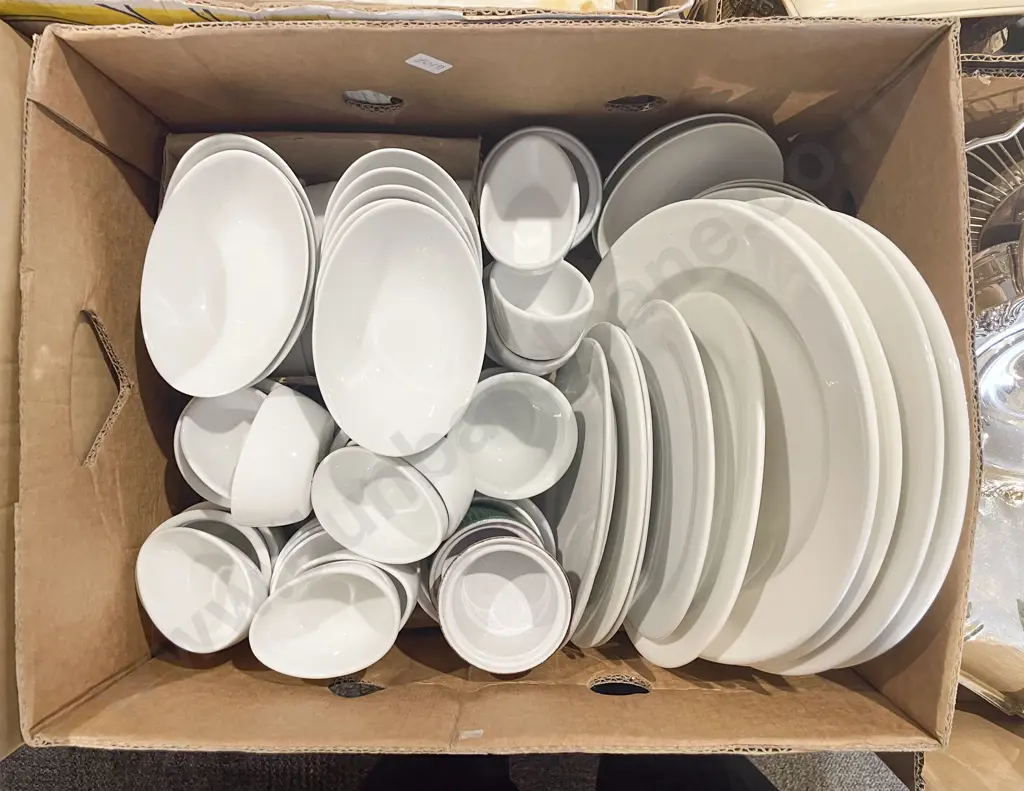 Quantity of Assorted White Crockery Image 1++