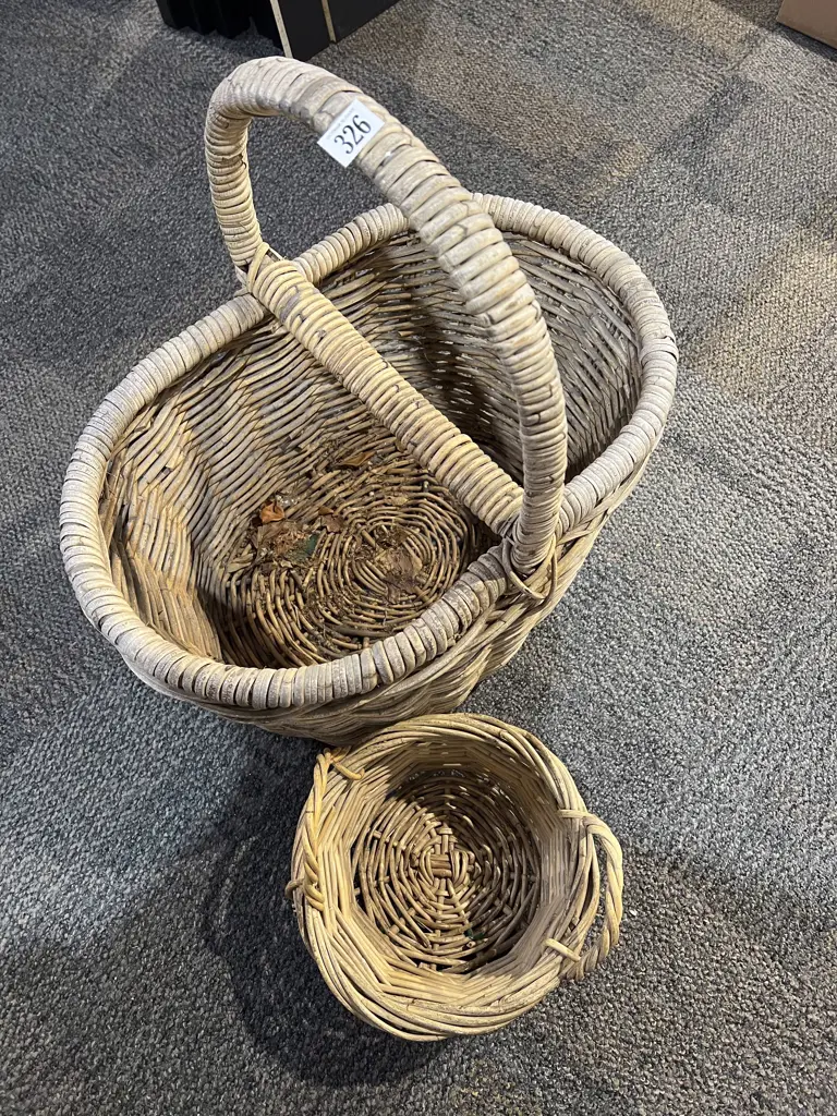 Two Vintage Wicker Baskets Image 1++