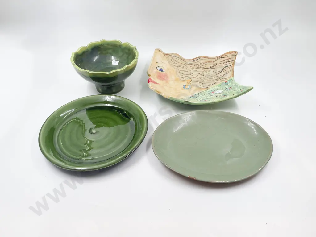 Shona McLean Pedestal Dish & Assorted Glazed Pottery Image 1++