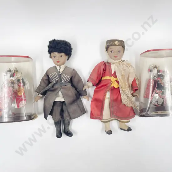Quantity of Assorted Dolls Trinket Boxes etc