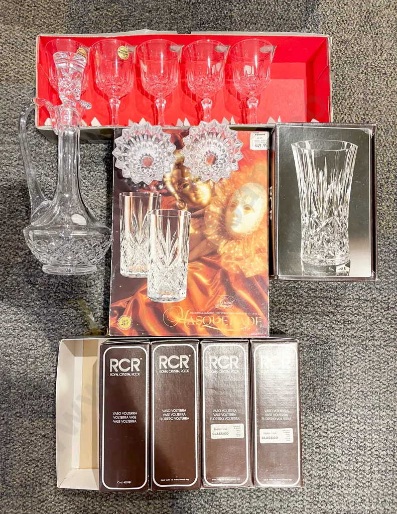 Quantity of Assorted Boxed Crystal & Glassware etc Image 1++