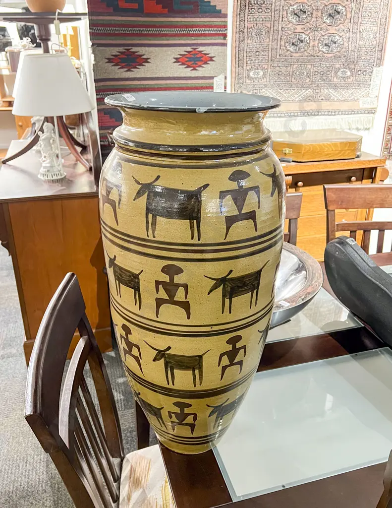 Large Decorative Floor Standing Vase Image 1++