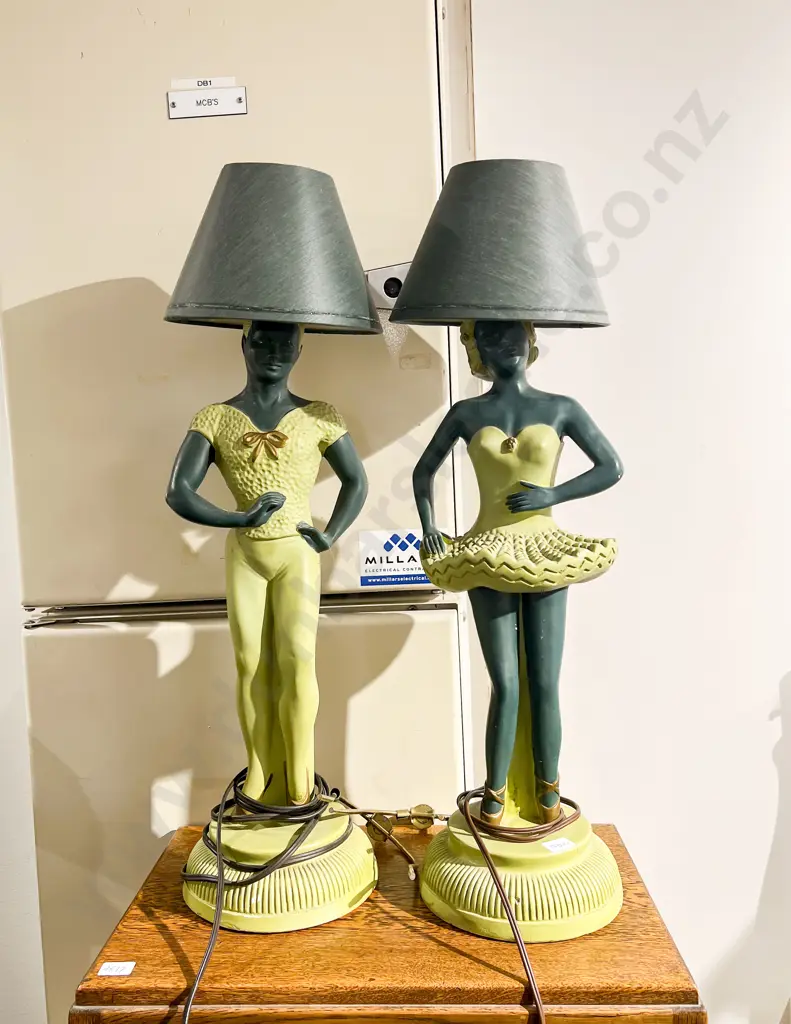Pair Art Deco Painted Plaster Figural Table Lamps (af) Image 1++