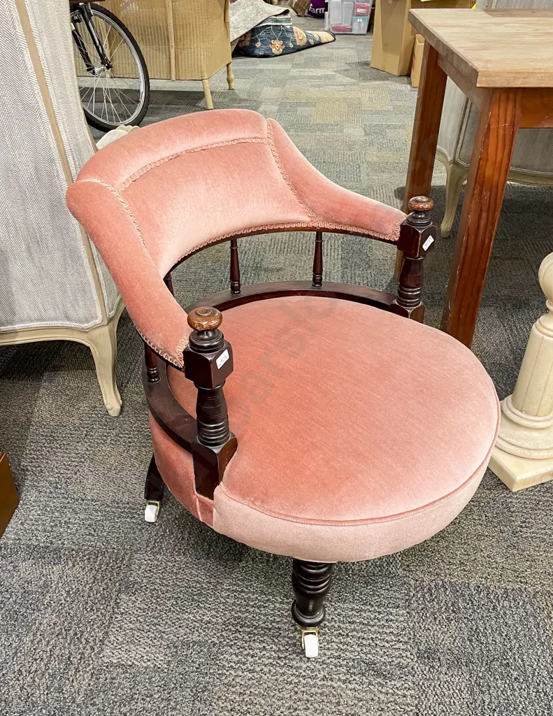 Stick Back Tub Chair Image 1++