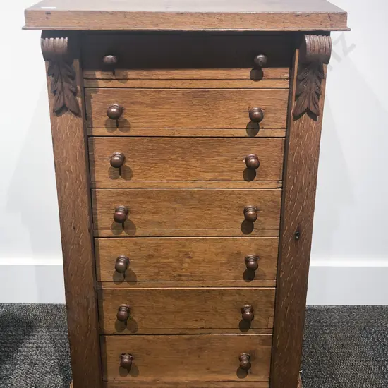 Oak Wellington Chest