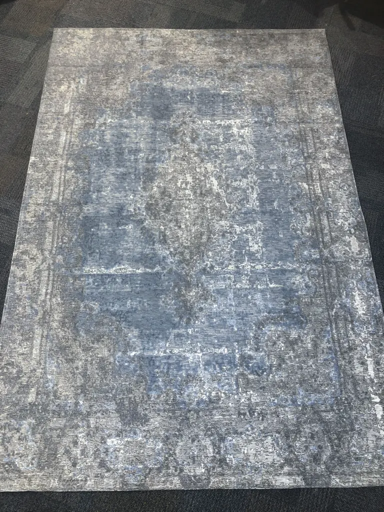Medicci Floor Rug Image 1++