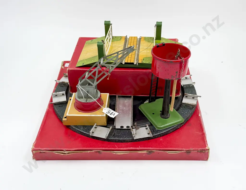 Hornby O Gauge Boxed No2 Turntable Level Crossing Platform Crane and Water Tower Image 1++