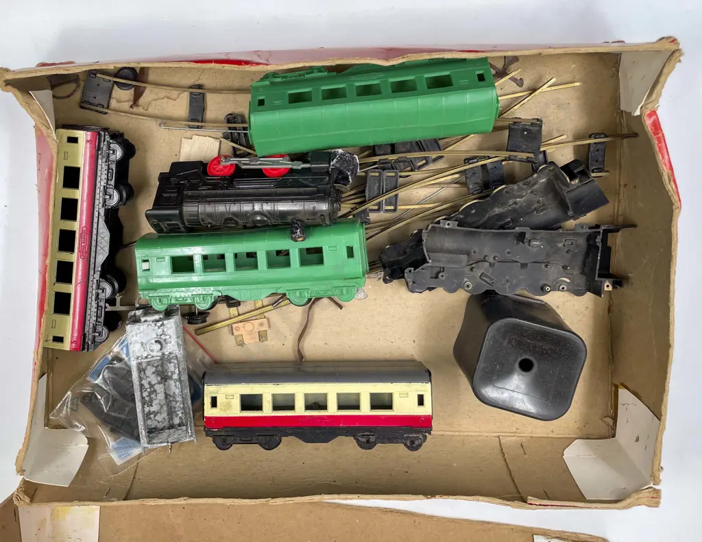 Louis Marx Great Britain Boxed Electric Marx Train Set Image 1++