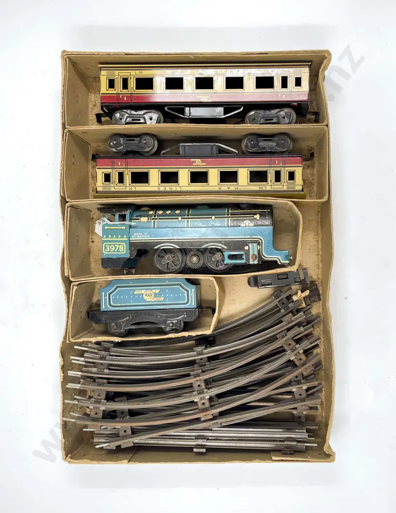 Louis Marx Great Britain Boxed Electric Marx Train Set Image 1++