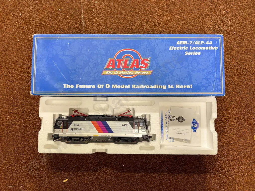 Atlas Boxed O Scale Big O Motive Power ALP-44 Electric Locomotive NJ Transit #4402 2-Rail Image 1++
