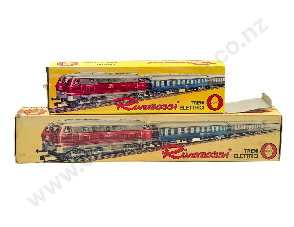 Rivarossi O Scale Boxed German Diesel V160 DB 216 Locomotive with Coach Image 1++