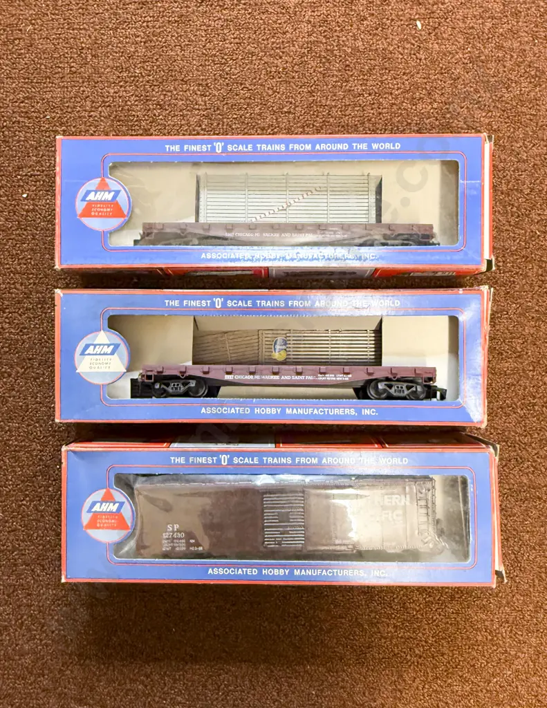 Pola Max O Scale Three Rolling Stock Wagons (boxes not matching) Image 1++