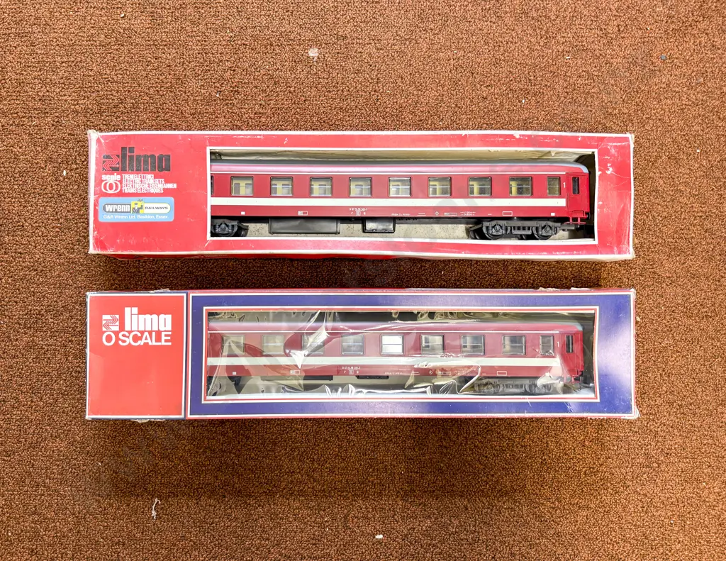 Lima O Scale Boxed Two SNCF 1st Class Coaches Image 1++