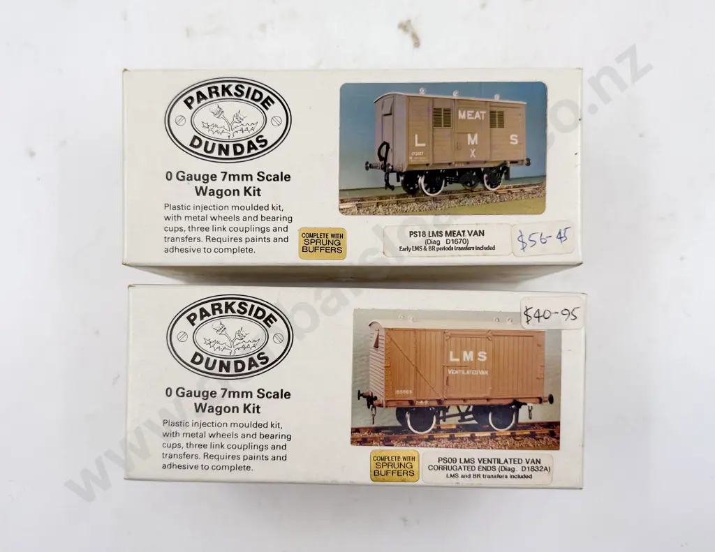 Parkside Dundas O Gauge Two Wagon Kits LMS Meat and Ventilated Van Image 1++