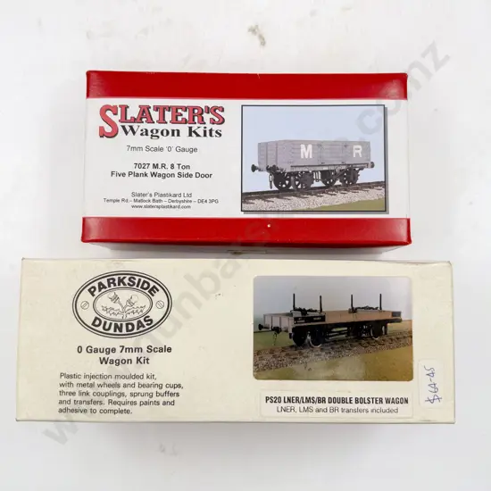 Parkside Dundas O Gauge Double Bolster Wagon and Slaters 8 Ton Plank Wagon Kits