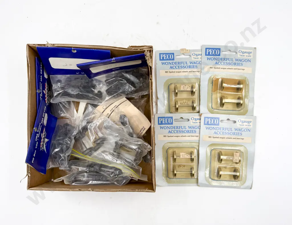 Various Manufacture O Gauge Bettendorff Truck x 7 with Spoked Wheels and Bogies Image 1++