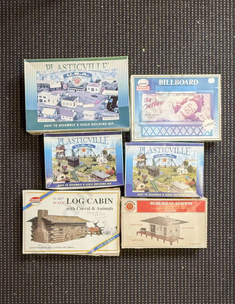 Six O Gauge Lineside Building KIts Image 1++