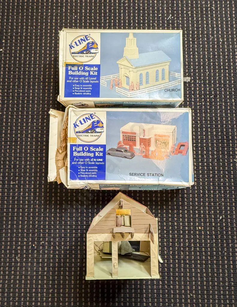 O Gauge Lineside Building KIts Image 1++