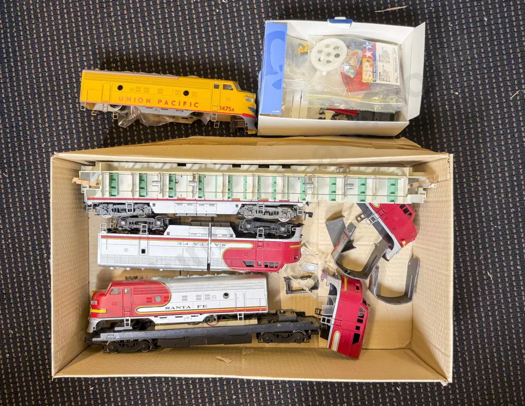O Gauge Lima Santa Fe Engine Parts and Various suitable for parts Image 1++