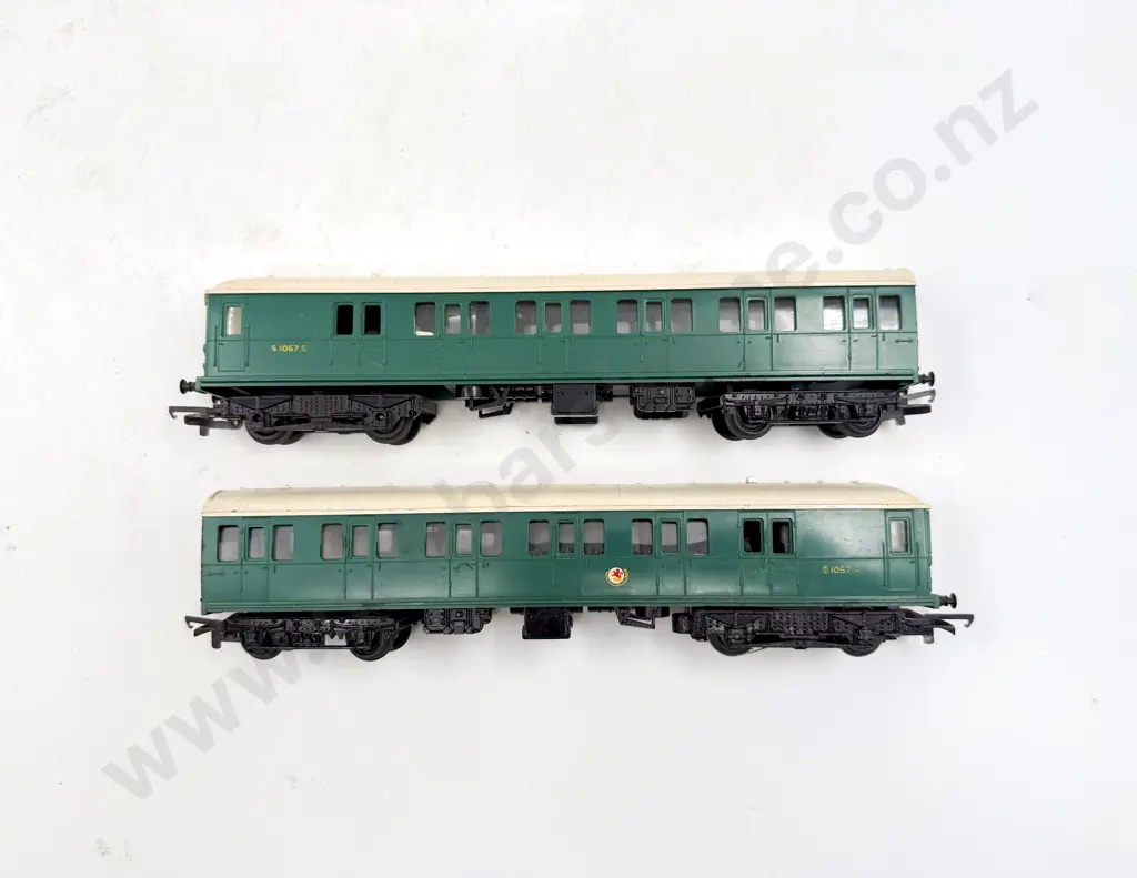 Hornby Dublo HO Gauge Unboxed Motor Coach Powered and Dummy 2-Rail Image 1++