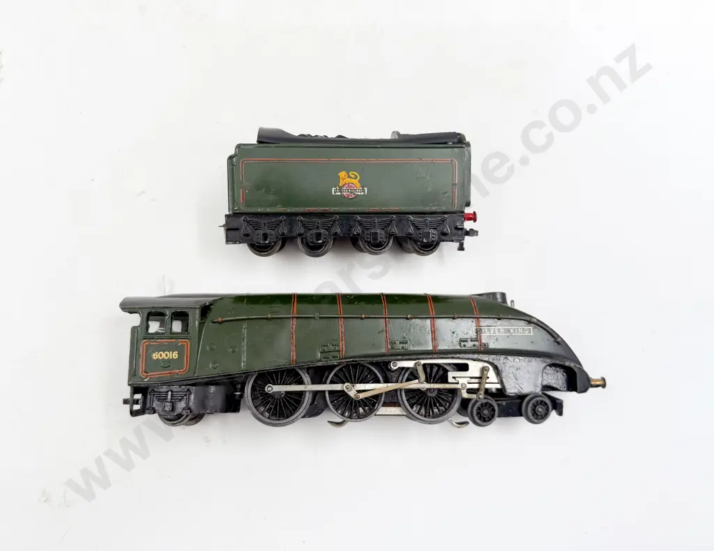 Hornby Dublo HO Gauge Unboxed 2-6-2 BR 60016 Silver King Locomotive and Tender 3-Rail Image 1++