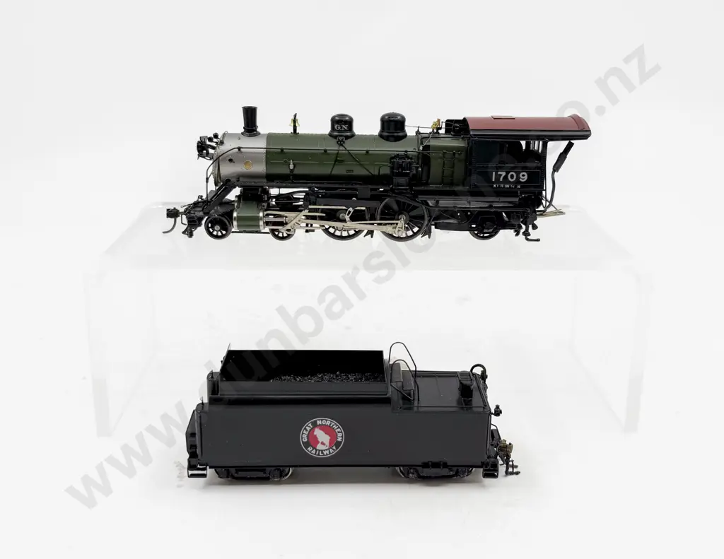 Oriental Ltd By Samhongsa All Brass Construction Great Northern 4-4-2 K-1 Locomotive & Tender Image 1++