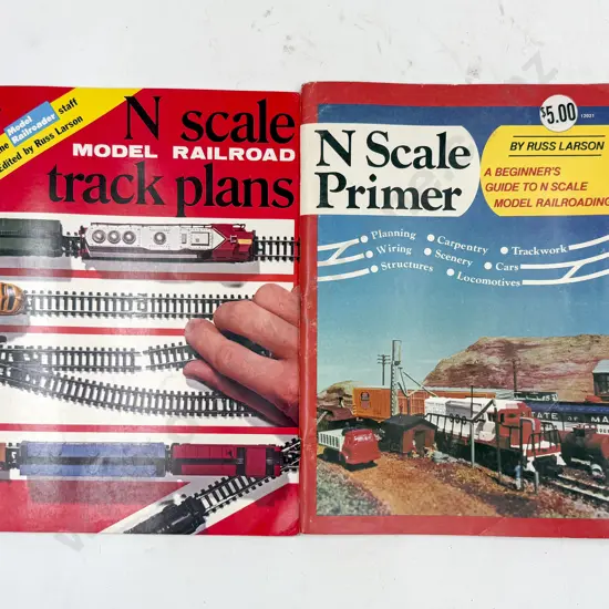 N Gauge Small Qty Mixed Manufacture Track with Architecture and Lineside Accessories
