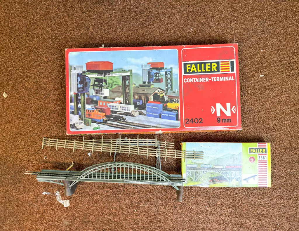 N Gauge Mixed Lot Image 1++