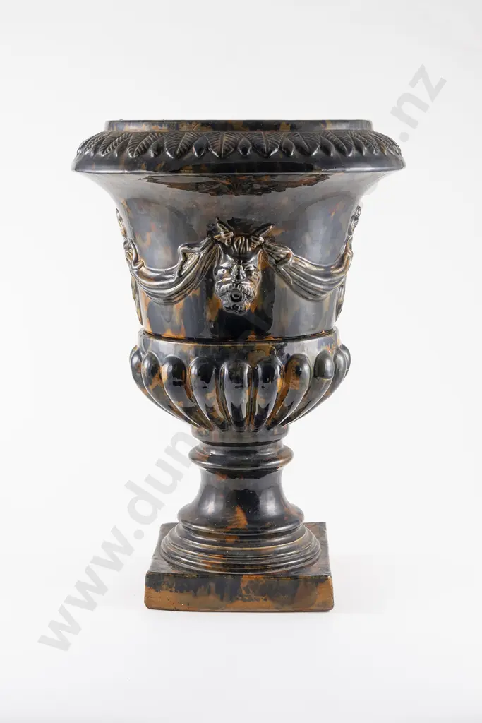 Peter Hutson & Co Ceramics Garden Urn Image 1++