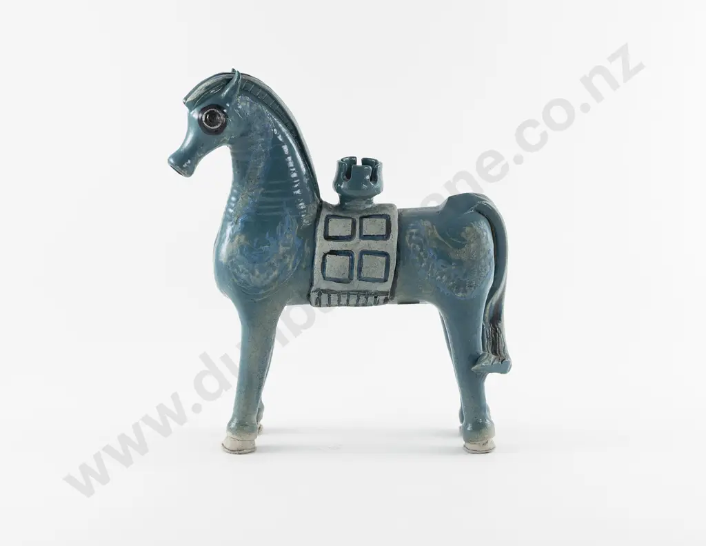 Juliet Peter Horse Candleholder Image 1++