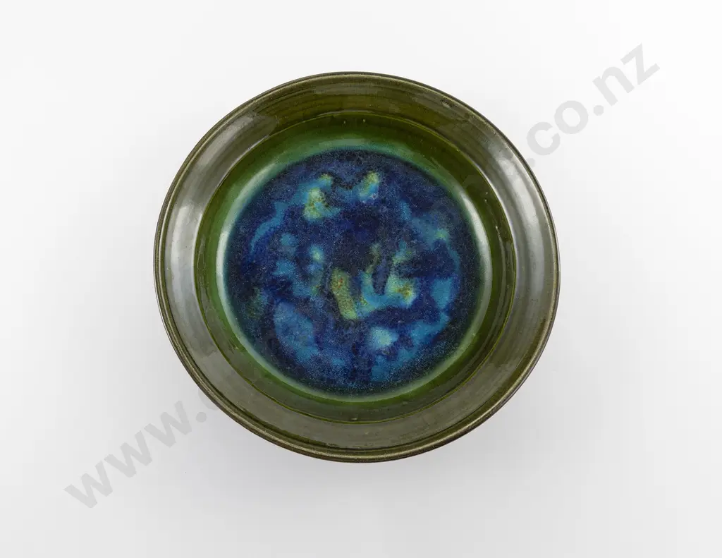 Kenneth Clark Small Table Bowl Image 1++