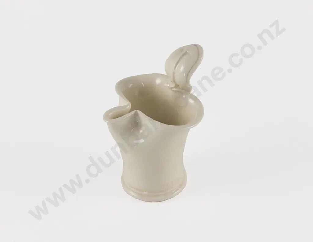 Takeshi Yasuda Shaped Jug Image 1++