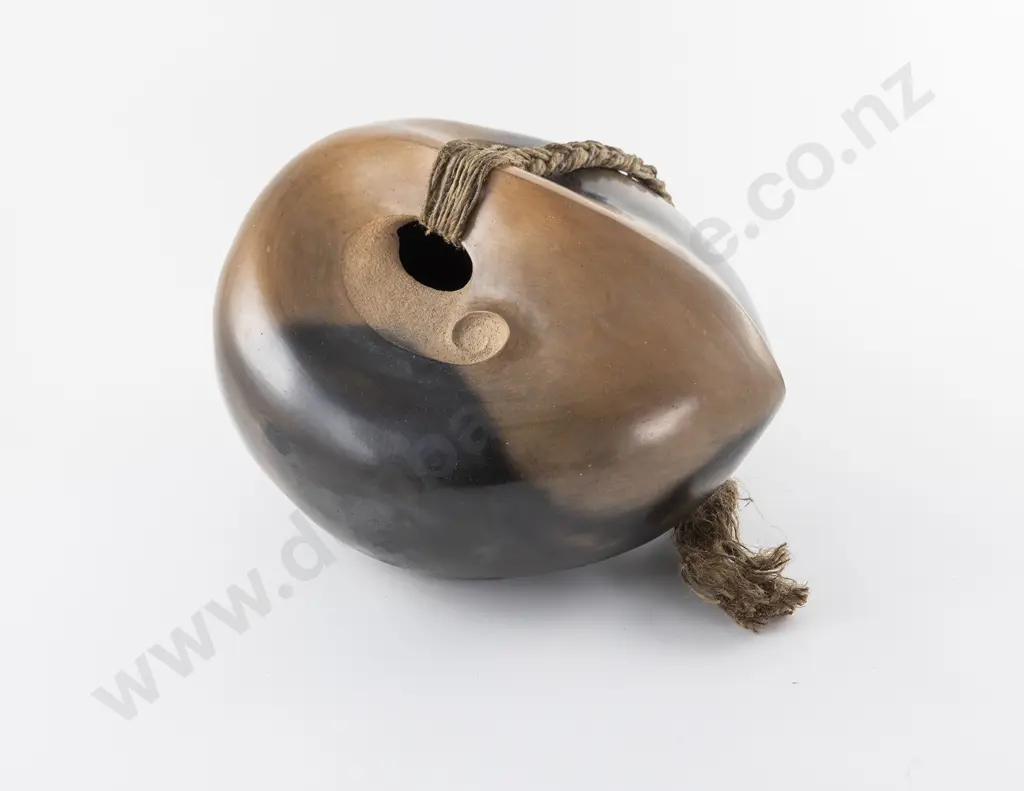 Robyn Stewart Large Earthenware Vase Image 1++