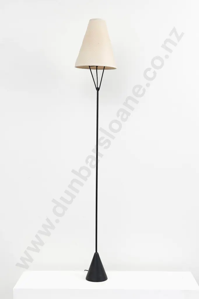 Mid Century Wrought Metal Lamp Image 1++