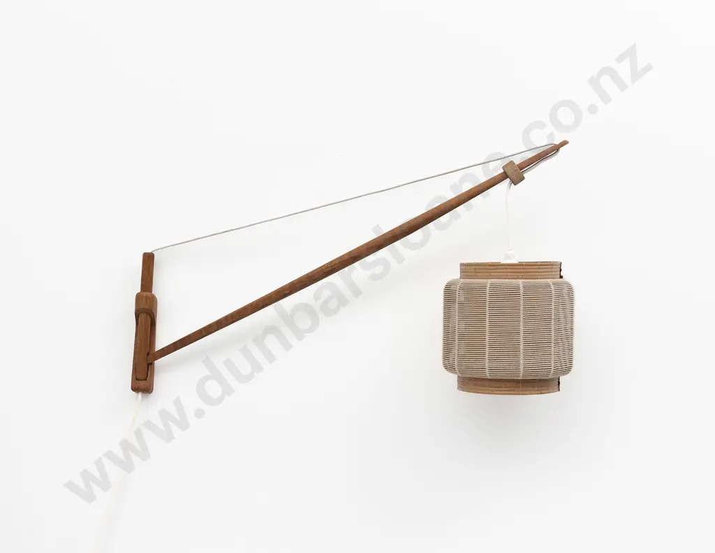 C1950s Uluv (Czechoslovakian) Wall Mounted Oak Cantilever Lamp Image 1++