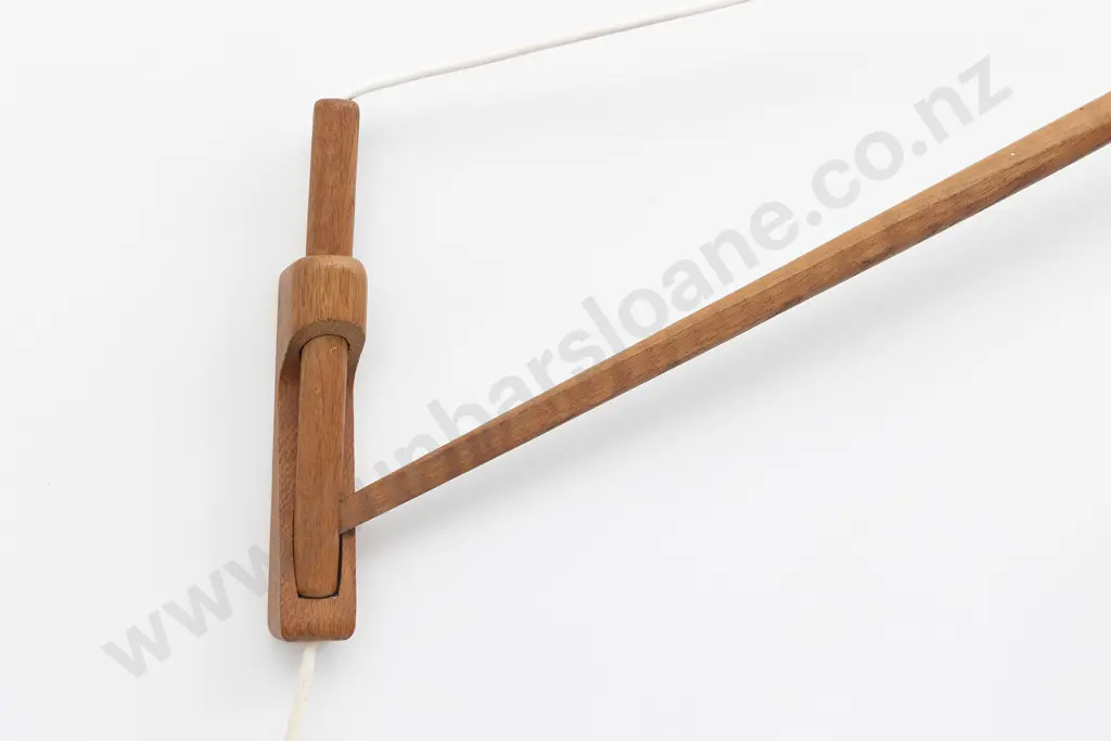 C1950s Uluv (Czechoslovakian) Wall Mounted Oak Cantilever Lamp Image 1++