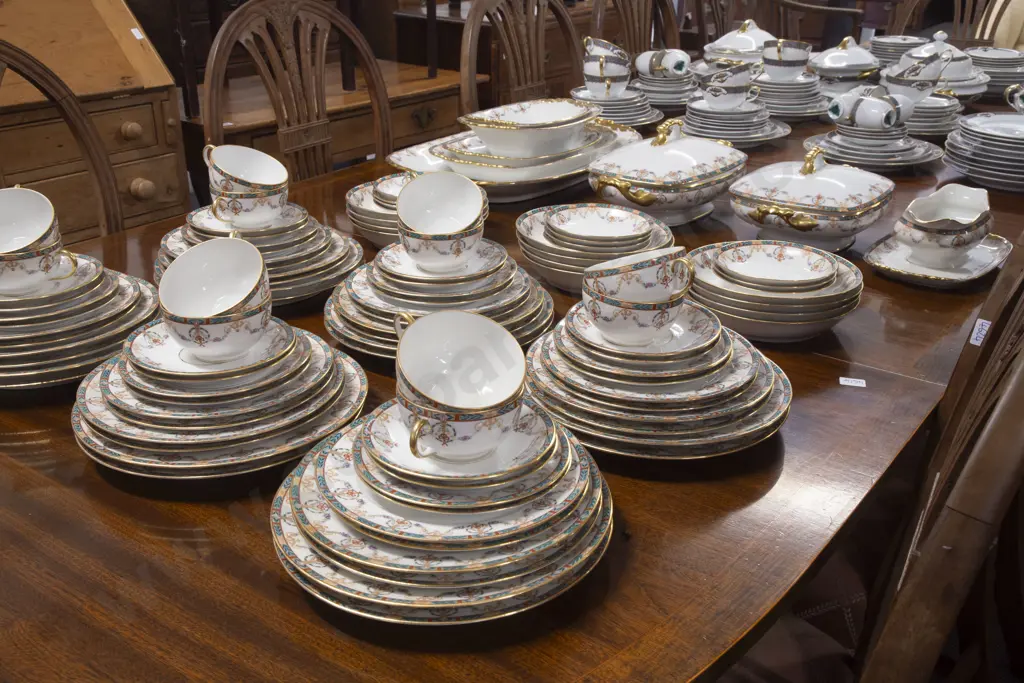 French Limoges 12 Place Setting Dinner Service Image 1++