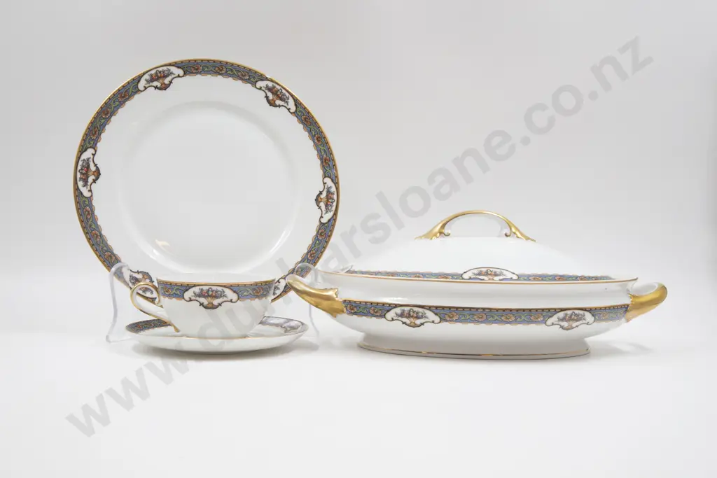 Early C20th Rosenthal Luncheon/Dinner Service Image 1++